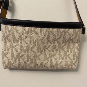 Michael Kors Leather Waist Bag  White/MK Print
